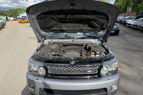 Land Rover Range Rover Sport SDV6 HSE - 10 SERVICES RECORDED - NEW MOT - RARE INTERIOR 51