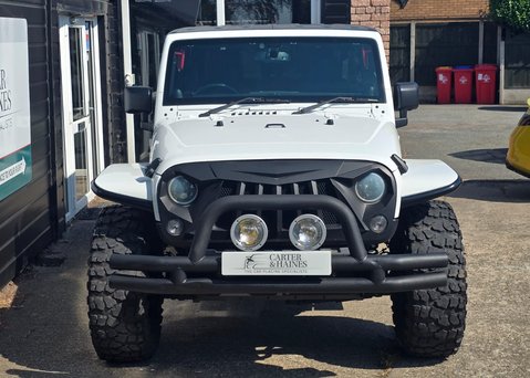 Jeep Wrangler 3.6 V6 Sahara Auto 4WD Euro 5 4dr (284 bhp) 3