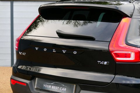 Volvo XC40 2.0 XC40 R-Design T4 AWD Auto 4WD 5dr 15