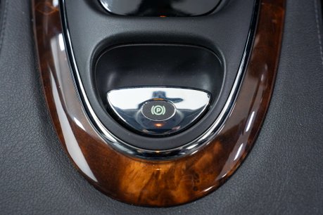 Jaguar XJ 3.0 XJ Sovereign V6 Auto 4dr 28