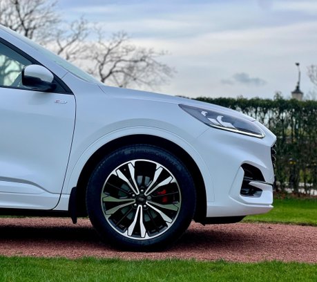 Ford Kuga ST-LINE X EDITION 28