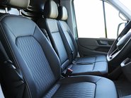 Volkswagen Crafter 8