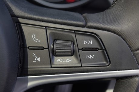 Alfa Romeo Giulia TB VELOCE 30