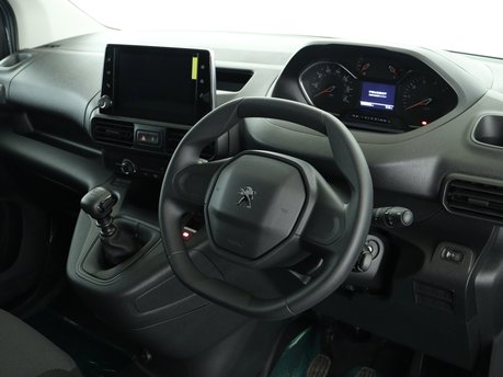 Peugeot Partner Standard 650 1.5 BlueHDi 100 Professional Premium Van 13