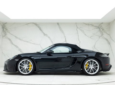 Porsche 718 Boxster Spyder 3