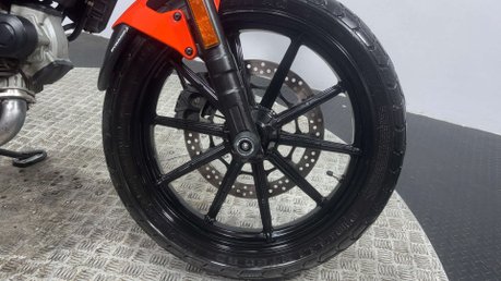 Ducati Scrambler 400 SIXTY 2 2016 14K NEW MOT A2 READY FULL SERVICE SPORTS EXHAUST 400CC 34