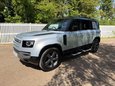 Land Rover Defender X-DYNAMIC S MHEV 10