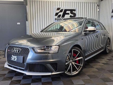 Audi RS4 4.2 FSI V8 Estate 5dr Petrol S Tronic quattro Euro 5 (450 ps) 33