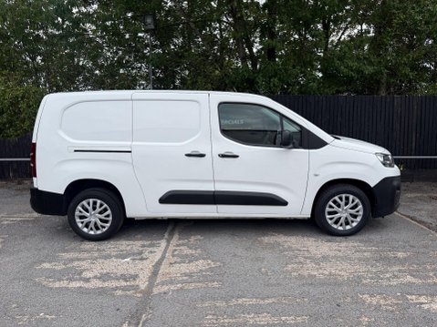 Citroen Berlingo 950 ENTERPRISE XL BLUEHDI 10