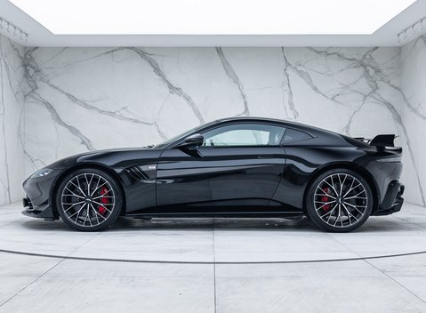 Aston Martin Vantage F1 EDITION 2