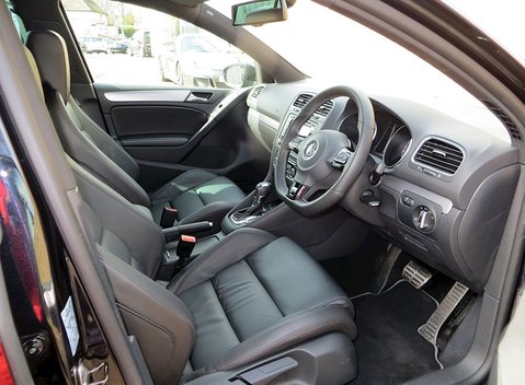 Volkswagen Golf R 10