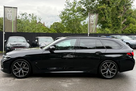 BMW 5 Series 520D M SPORT TOURING -FULL SERVICE HISTORY -TWIN DASHCAMS -GHOST -BIG AUDIO 9