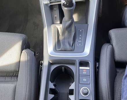 Audi Q3 1.5 Q3 Sport 35 TFSI Semi-Auto 5dr 60