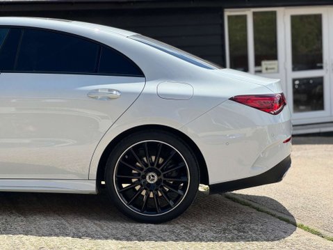 Mercedes-Benz CLA Class 1.3 CLA200 AMG Line Night Edition (Premium Plus) Coupe 7G-DCT Euro 6 (s/s) 10