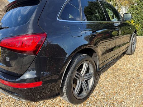 Audi Q5 3.0 TDI V6 S line Plus S Tronic quattro Euro 5 (s/s) 5dr 8