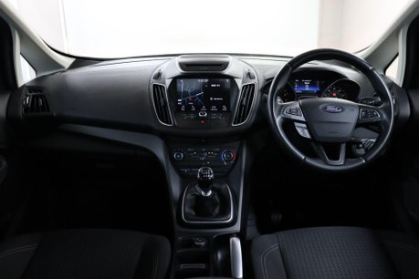 Ford C-Max ZETEC 39