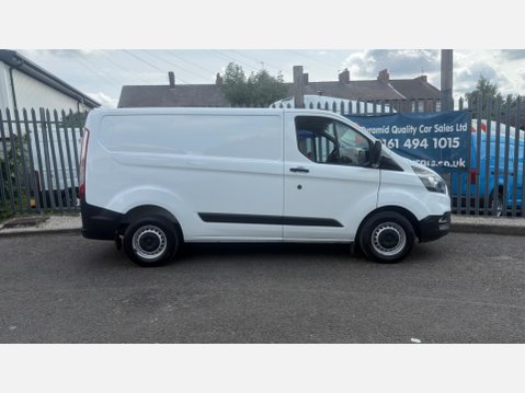 Ford Transit Custom 2.0 300 EcoBlue Leader L1 H1 Euro 6 (s/s) 5dr 9