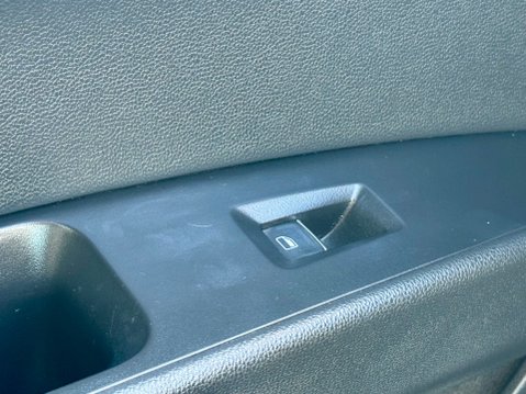 SEAT Leon TSI FR TECHNOLOGY 44