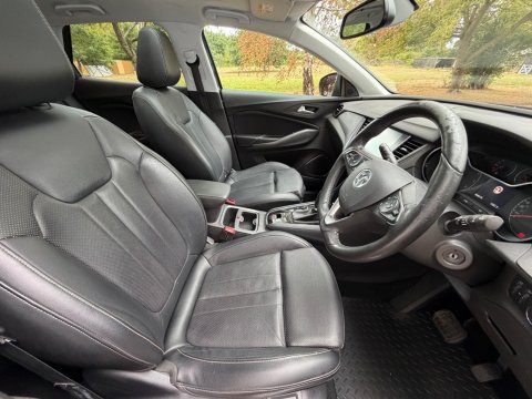 Vauxhall Grandland X ELITE NAV 30