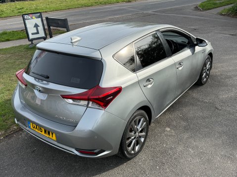 Toyota Auris VVT-I EXCEL HYBRID AUTO 35