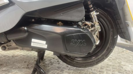 SYM Fiddle 2025 ONLY 2K 1 OWNER 125CC LEARNER SCOOTER WITH TOP BOX 22