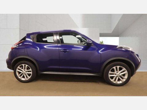 Nissan Juke 1.6 Acenta Premium SUV 5dr Petrol XTRON Euro 5 (117 ps) 6