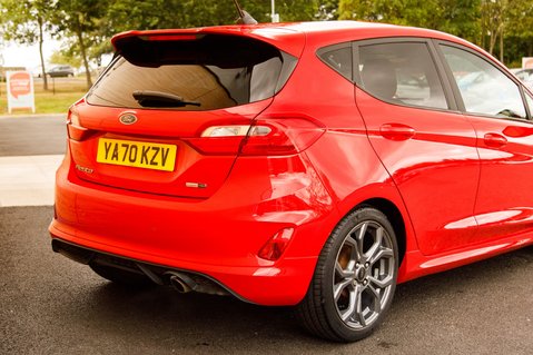 Ford Fiesta ST-LINE EDITION MHEV 8