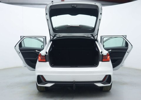 Audi A1 1.5 TFSI 35 S line Sportback 5dr Petrol S Tronic Euro 6 (s/s) (150 ps) 53