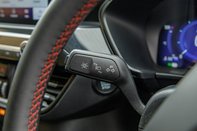 Ford Kuga ST-LINE X EDITION 23