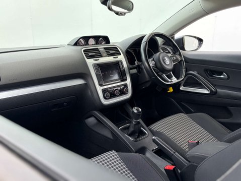 Volkswagen Scirocco 1.4 Scirocco BlueMotion Technology TSi 3dr 53