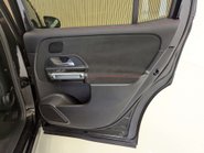Mercedes-Benz GLB 2.0 GLB 200 AMG Line Premium D 4Matic Auto 4WD 5dr 44