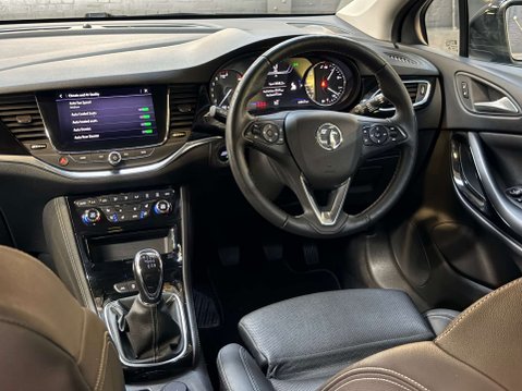 Vauxhall Astra 1.2 Astra Elite Nav Premium T 5dr 11