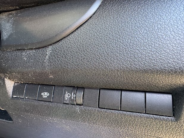 Vauxhall Vivaro LWB L2H1 [SOLD MM] Low Roof Pro F2900 Air Con Nav Sensors EURO 6 24