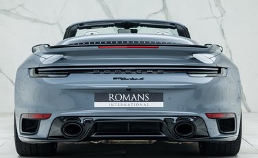 Porsche 911 Turbo S Cabriolet (992) 6