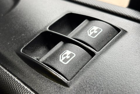 Iveco Daily 70C18D Crew Cab Dropside with Tail Lift - Air Con - Low Miles 39