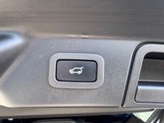 Land Rover Range Rover Velar R-DYNAMIC S 10