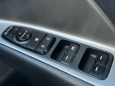 Kia Niro 2 33