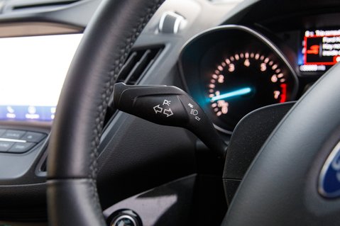 Ford Kuga TITANIUM EDITION 16