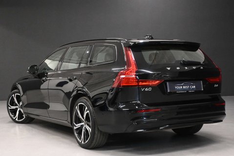 Volvo V60 2.0 V60 + B4 MHEV Auto 5dr 2
