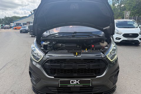 Ford Transit Custom 300 LIMITED P/V L2 H1 - NO VAT -LONG WHEEL BASE -20 INCH ALLOYS - BODYKIT 45