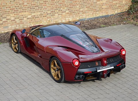 Ferrari LaFerrari 17