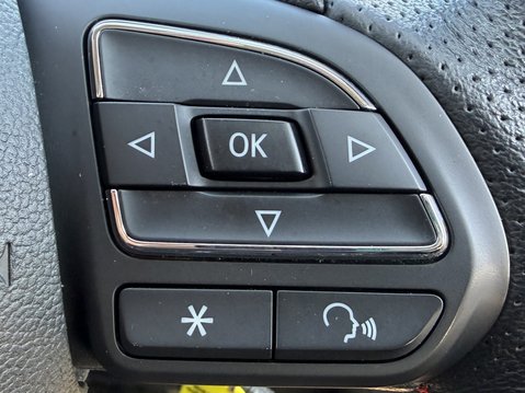 MG ZS ZS 1.5 VTi-TECH Exclusive 5dr 31