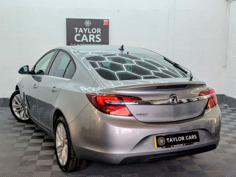 Vauxhall Insignia 2.0 CDTi ecoFLEX SRi Nav Euro 5 (s/s) 5dr 7