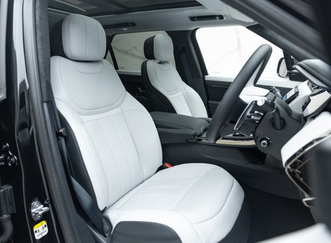 Land Rover Range Rover Sport P400 AUTOBIOGRAPHY 17