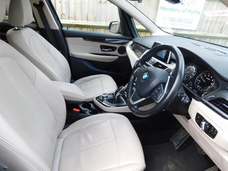 BMW 2 Series 218I LUXURY GRAN TOURER 7 SEAT AUTOMATIC 5dr 17