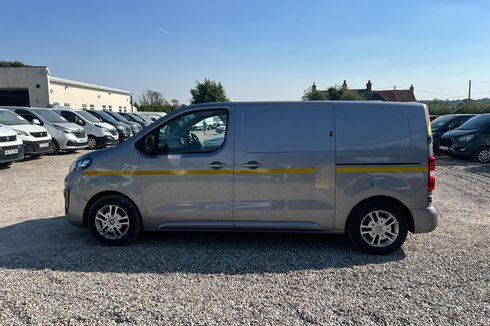 Vauxhall Vivaro SWB L1H1 2700 Sportive Air Con Sensors Cruise EURO 6