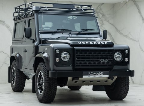 Land Rover Defender 90 ADVENTURE 9