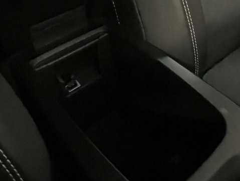 Volvo V40 1.5 V40 Momentum Nav+ T2 Auto 5dr 26