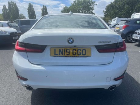 BMW 3 Series 2.0 320d Sport 4dr 19