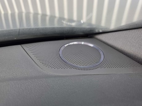 Audi RS4 4.2 FSI V8 Estate 5dr Petrol S Tronic quattro Euro 5 (450 ps) 15